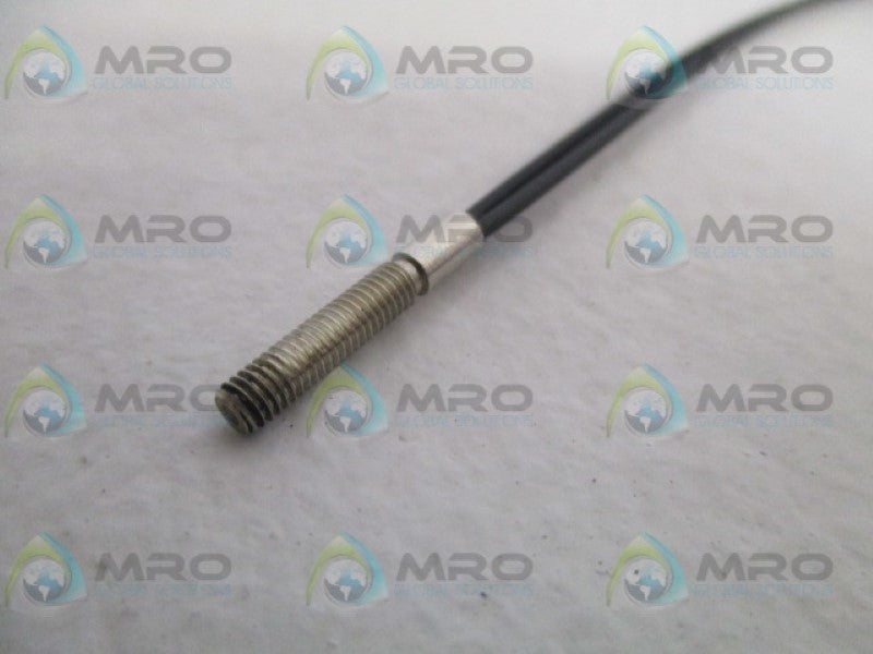 SICK LL3-DT01 FIBER OPTIC SENSOR *NEW IN BOX*