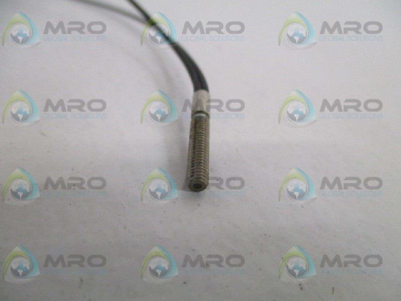 SICK LL3-DT01 FIBER OPTIC SENSOR *NEW NO BOX*