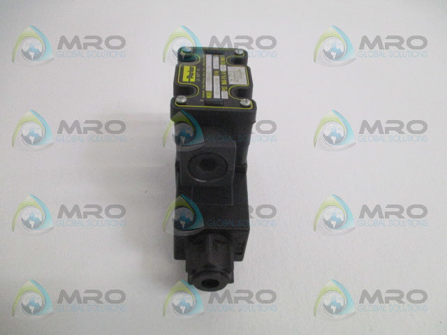 PARKER D1VW20BNYCF75 DIRECTIONAAL CONTROL VALVE *NEW NO BOX*