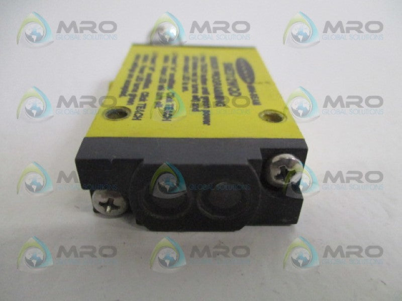 BANNER MINI-BEAM SME312WQD PHOTOELECTRIC SENSOR  UNMP