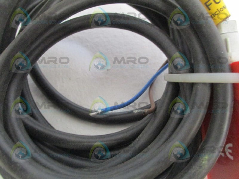 GUARDMASTER FERROGARD FRS-20 440N-G02085 SER. A SAEFTY SWITCH *USED*