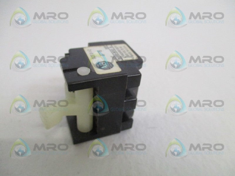 ALLEN BRADLEY 1495-N10 SER. A AUXILIARY CONTACT BLOCK  UNMP