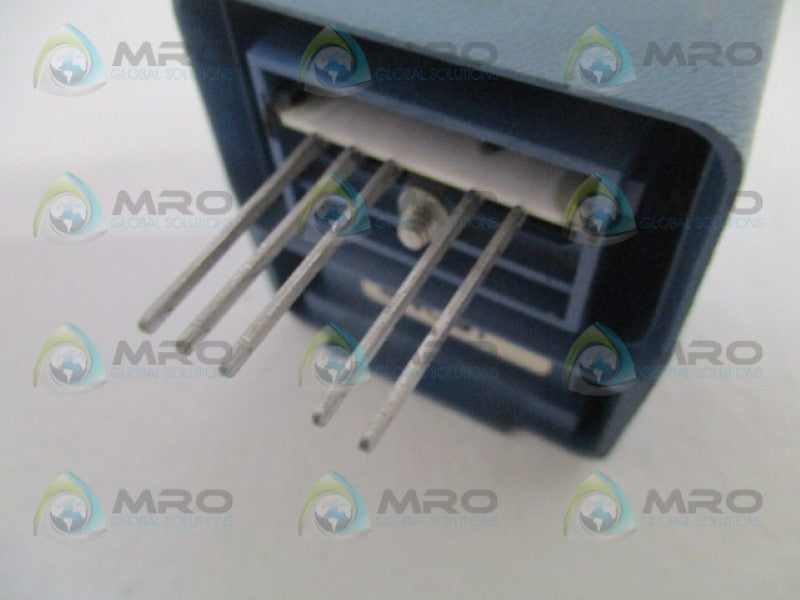 CUTLER HAMMER 1480B REFLEX SENSOR  UNMP