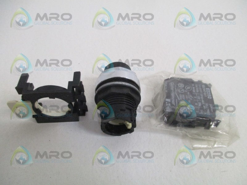 CUTLER HAMMER E22KN6 KEY SELECTOR SWITCH (MISSING ACCESSORIES)  NSMP