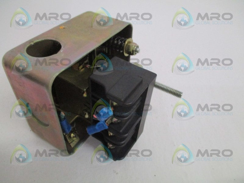 SQUARE D 9013GSB2J23R PRESSURE SWITCH UNMP