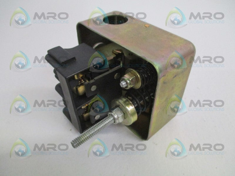SQUARE D 9013GSB2J23R PRESSURE SWITCH UNMP