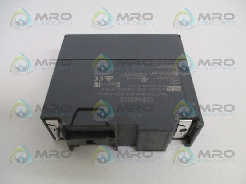SIEMENS SIMATIC S7-300 6ES7322-5GH00-0AB0 DIGITAL OUTPUT MODULE NSNP