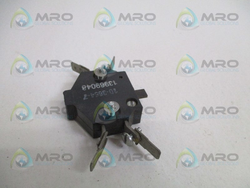 CUTLER HAMMER 10-3654-7 AUXILIARY CONTACT  UNMP