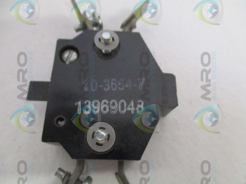 CUTLER HAMMER 10-3654-7 AUXILIARY CONTACT  UNMP