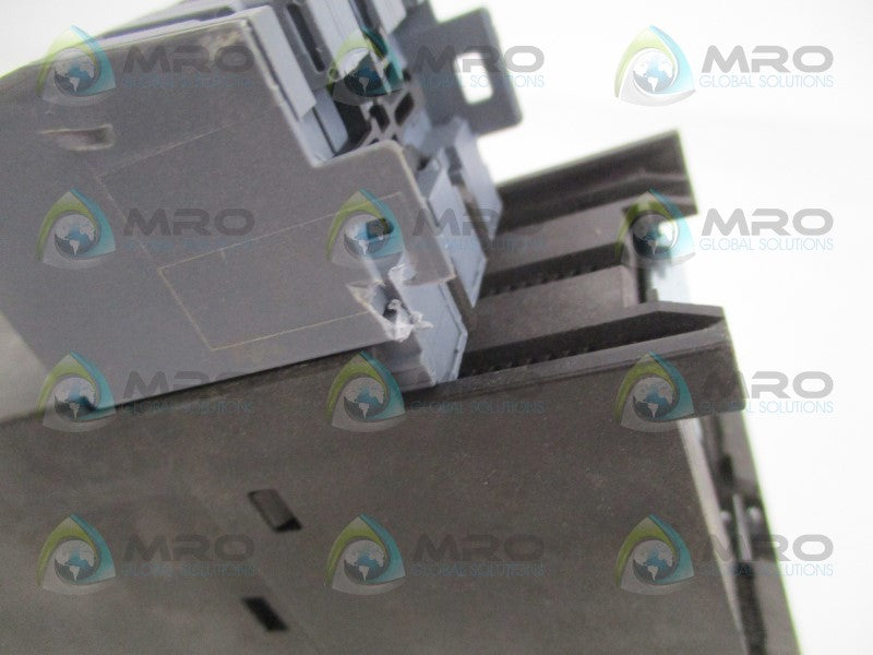 SIEMENS 3RA6120-2AB32 MOTOR STARTER (AS PICTURED) *NEW NO BOX*
