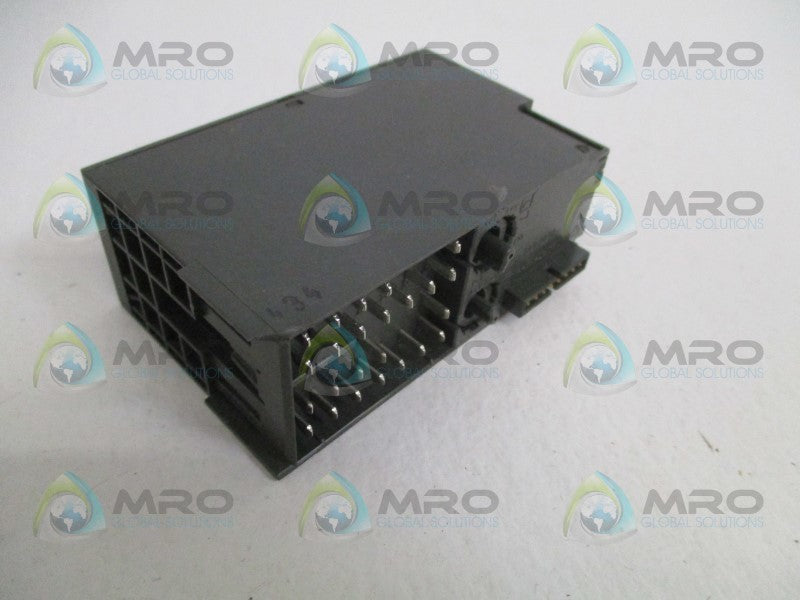 SIEMENS SIMATIC S7 PROFIsafe 6ES7138-4FA02-0AB0 1/O MODULE UNMP