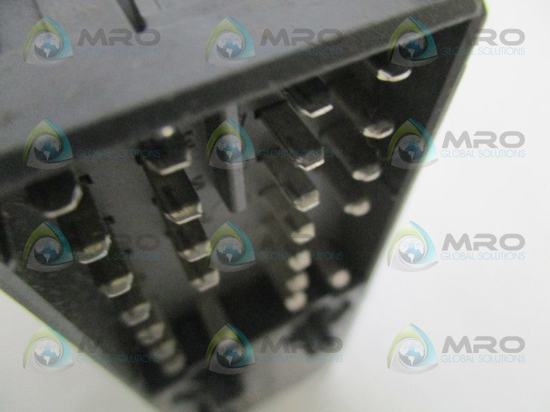 SIEMENS SIMATIC S7 PROFIsafe 6ES7138-4FA02-0AB0 1/O MODULE UNMP