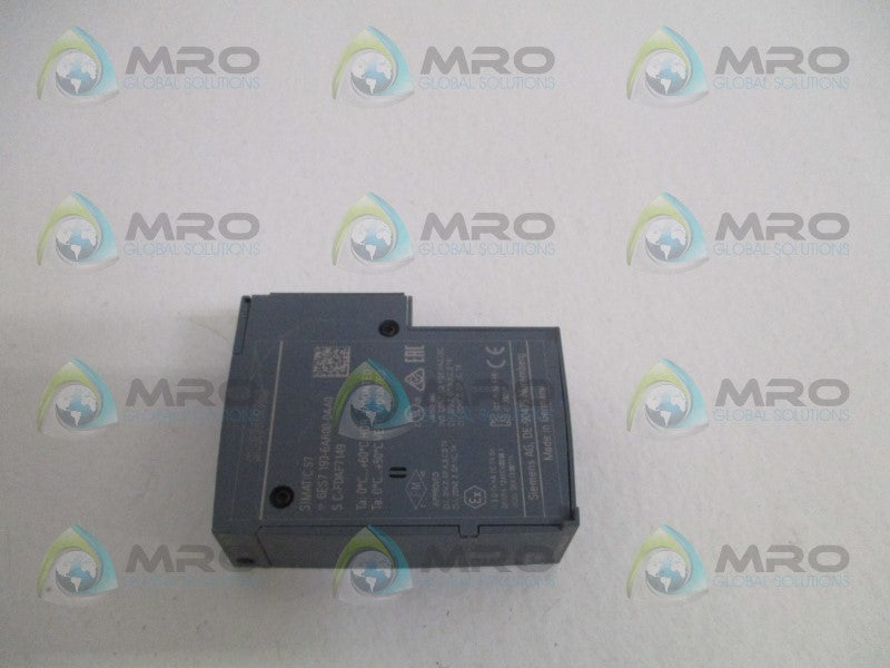 SIEMENS SIMATIC S7 6ES7193-6AR00-0AA0 BUS ADAPTER *NEW NO BOX*