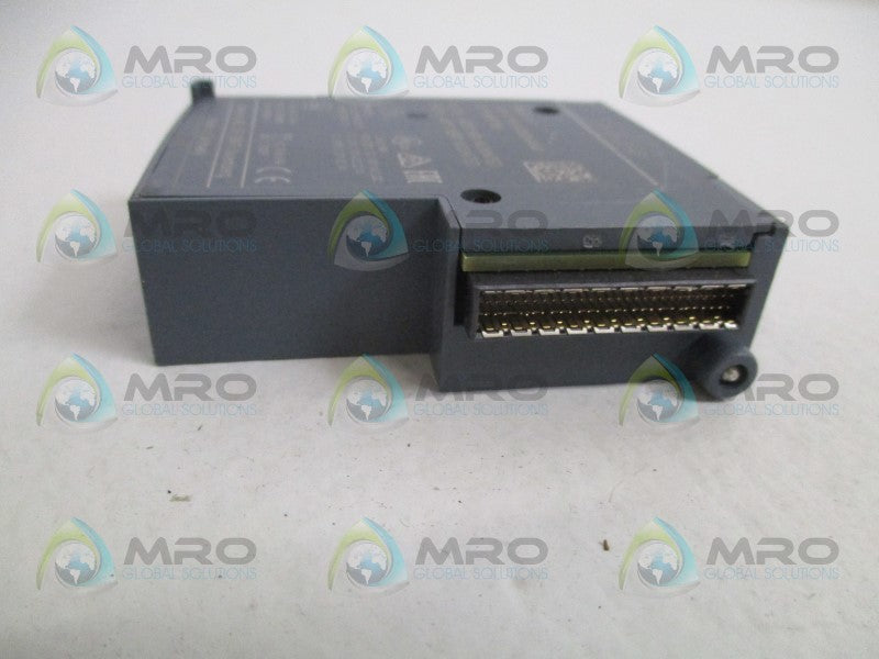 SIEMENS SIMATIC S7 6ES7193-6AR00-0AA0 BUS ADAPTER *NEW NO BOX*