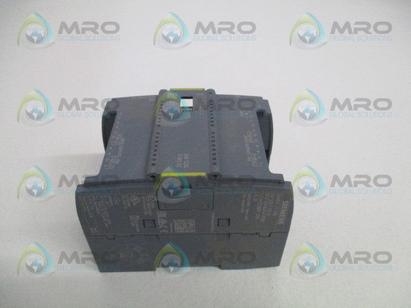 SIEMENS SIMATIC S7-1200 6ES7226-6DA32-0XB0 DIGITAL OUTPUT MODULE *USED*
