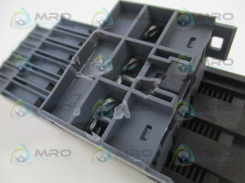 SIEMENS SIRIUS 3RA6120-1BB32 MOTOR STARTER (AS PICTURED) *NEW NO BOX*