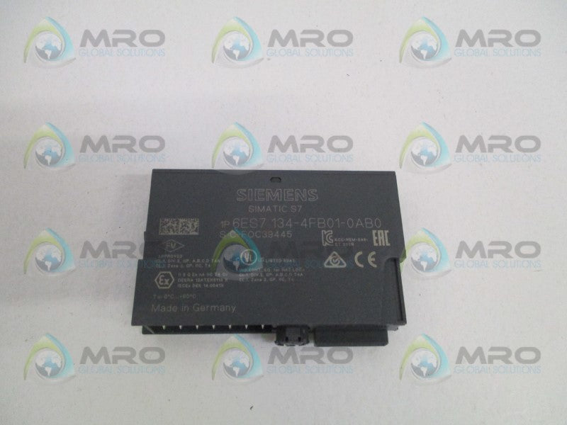 SIEMENS SIMATIC S7 6ES7134-4FB01-0AB0 ANALOG INPUT MODULE *NEW NO BOX*