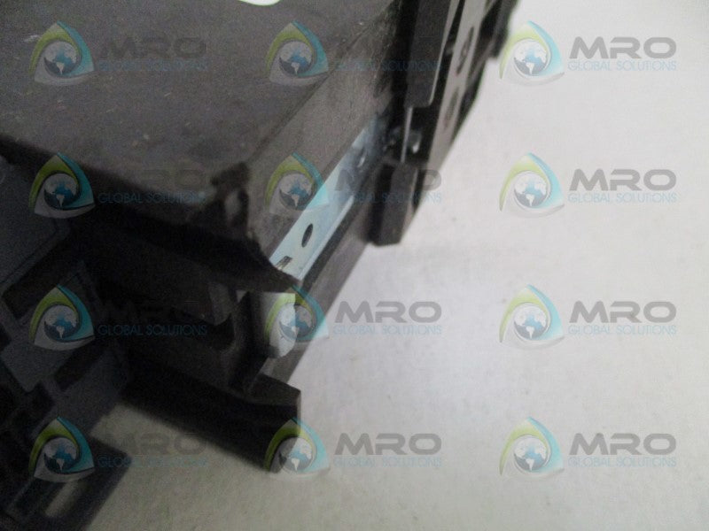 SIEMENS SIRIUS 3RA6120-1CB32 MOTOR STARTER (AS PICTURED) *NEW NO BOX*
