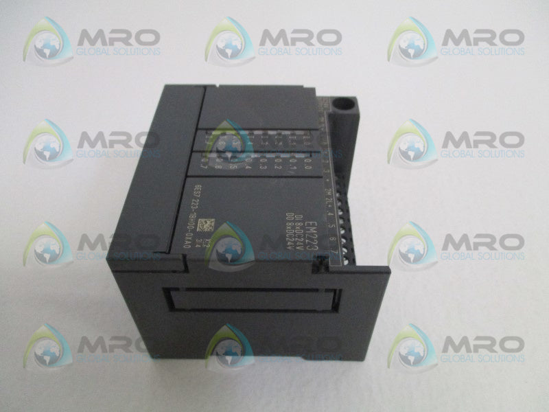 SIEMENS SIMATIC S7 6ES7223-1BH00-0XA0 DIGITAL I/O MODULE  NSNP
