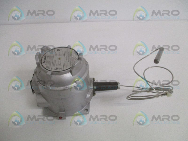 BARKSDALE T2X-H351S-RD TEMPERATURE SWITCH -100/+400F -73/+205C  NSNP