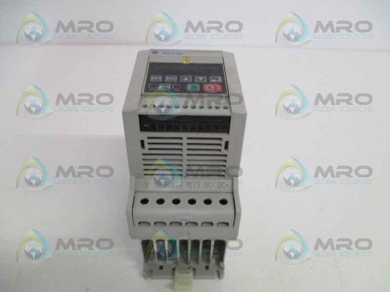 ALLEN BRADLEY 160-BA01NPS1P1 SER. C F/W 7.03 CONTROLLER (AS PICTURED)  UNMP