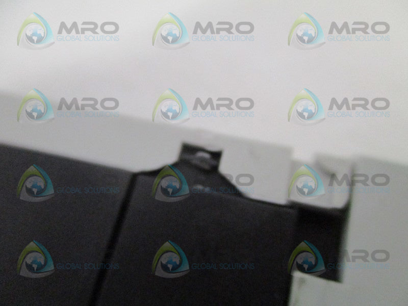 SIEMENS 3RP1525-1AQ30 TIMING RELAY 5-100% (AS PICTURED) *NEW NO BOX*