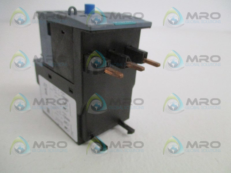 SIEMENS 3RB3123-4VB0 RELAY 10-40A (MISSING ACCESSORIES) *NEW NO BOX*