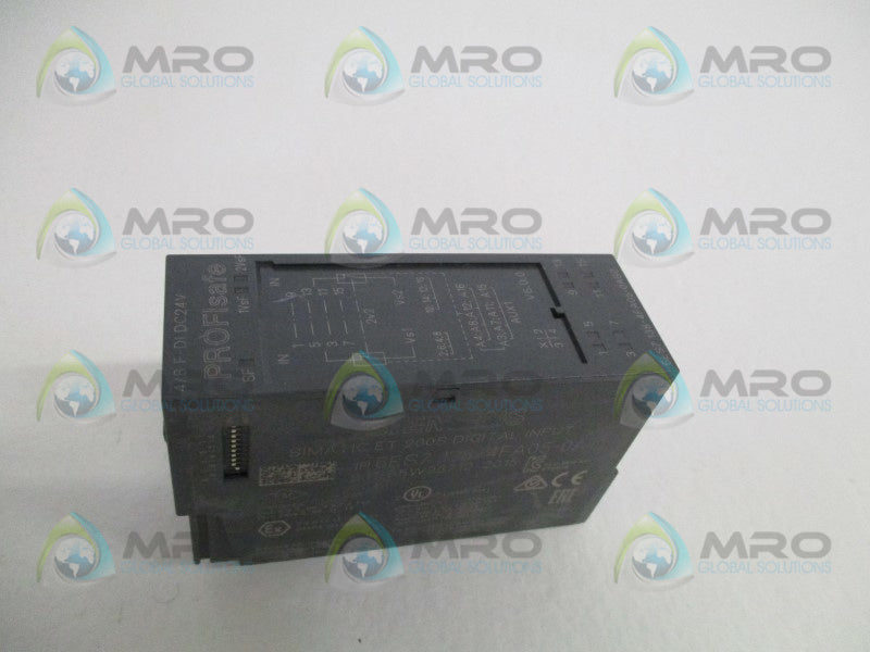 SIEMENS SIMATIC 6ES7138-4FA05-0AB0 INPUT MODULE(AS PICTURED) *NEW NO BOX*