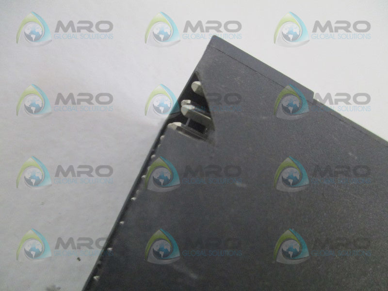 SIEMENS SIMATIC 6ES7138-4FA05-0AB0 INPUT MODULE(AS PICTURED) *NEW NO BOX*