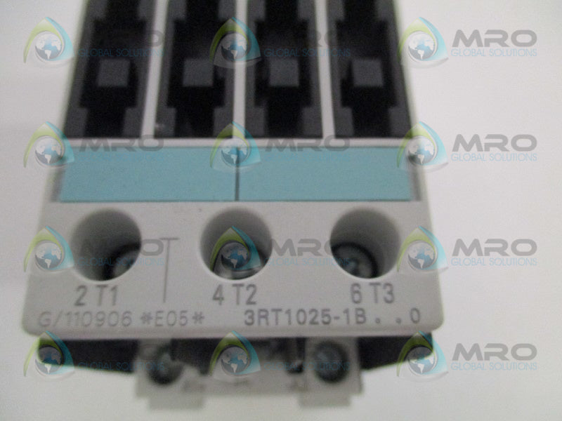 SIEMENS 3RT1025-1BB40 CONTACTOR 24VDC (AS PICTURED) *NEW NO BOX*