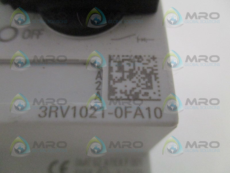 SIEMENS 3RV1021-0FA10 STARTER 0,35-0,5A (MISSING ACCESSORIES) *NEW NO BOX*