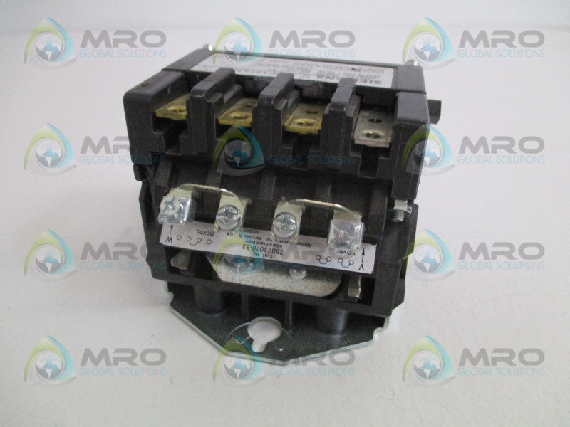 SIEMENS 40DP107570 CONTACTOR (AS PICTURED) *NEW NO BOX*