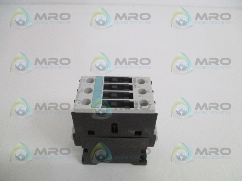 SIEMENS 3RT1026-1AC20 CONTACTOR 24V (AS PICTURED) *NEW NO BOX*