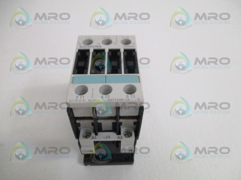 SIEMENS 3RT1026-1AC20 CONTACTOR 24V (AS PICTURED) *NEW NO BOX*