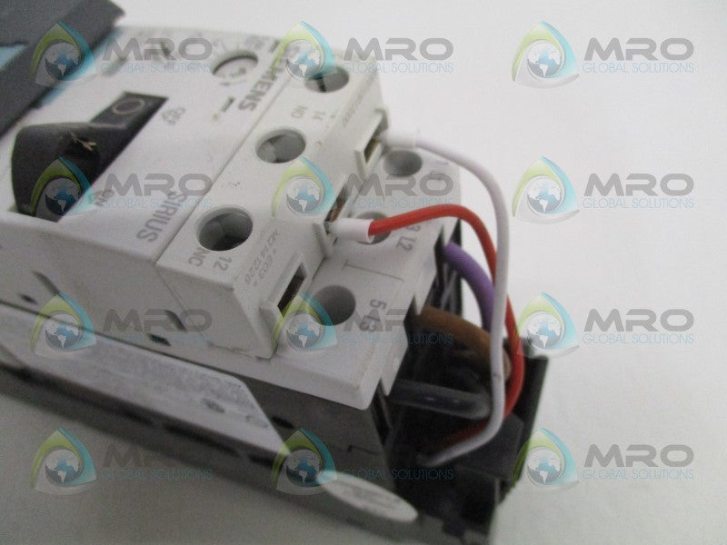 SIEMENS 3RK1301-1AB00-0AA2 MOTOR STARTER (AS PICTURED) *NEW NO BOX*