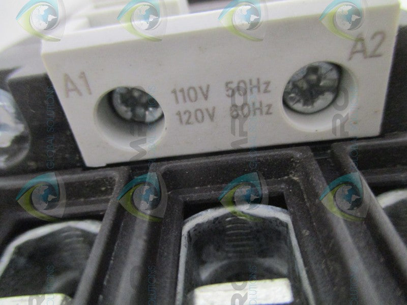 SIEMENS 3RT1036-1AK60 CONTACTOR 110/120V (AS PICTURED) *NEW NO BOX*
