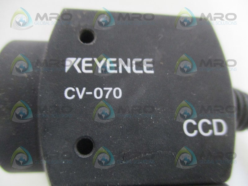 KEYENCE CV-070 VIDEO CAMERA *NEW IN BOX*
