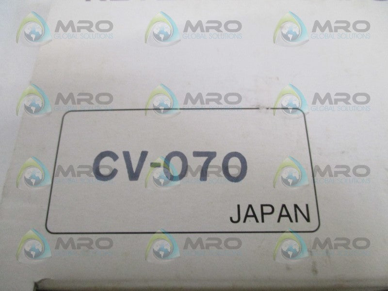 KEYENCE CV-070 VIDEO CAMERA *NEW IN BOX*
