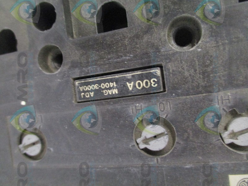GENERAL ELECTRIC TLB434300 CIRCUIT BREAKER 300A *USED*