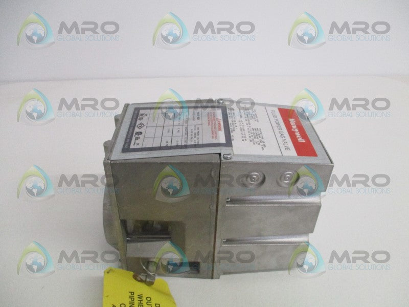HONEYWELL V4062D1002 FLUID POWER GAS VALVE *NEW NO BOX*