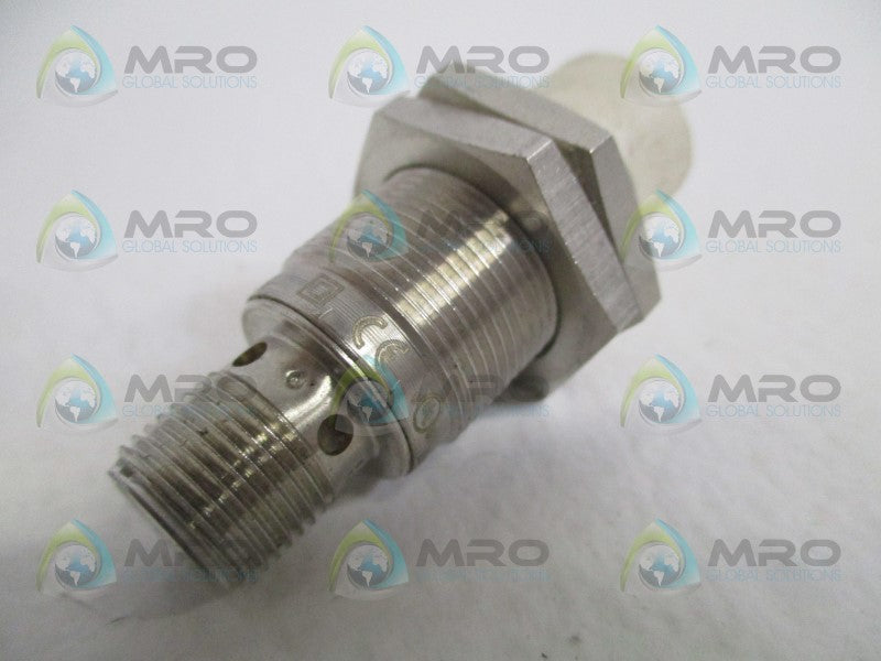 IFM EFECTOR IGC201 INDUCTIVE PROXIMITY SWITCH *NEW NO BOX*