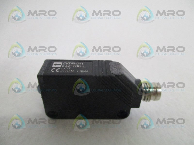 OMRON E3Z-T86-L PHOTOELECTRIC SENSOR HEAD(MISSING ACCESSORIES) * NEW NO BOX *