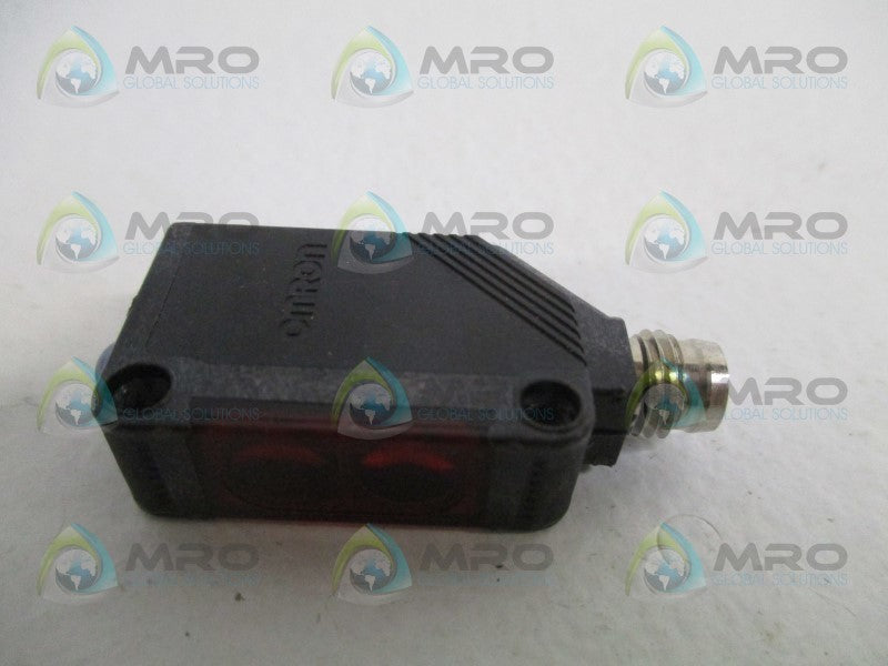 OMRON E3Z-R86 PHOTOELECTRIC SWITCH(MISSING ACCESSORIES) *NEW NO BOX*