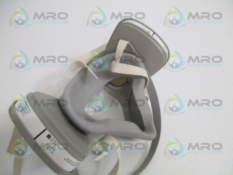 3M 5205 ACID GAS ASSEMBLY SIZE: M  NSMP