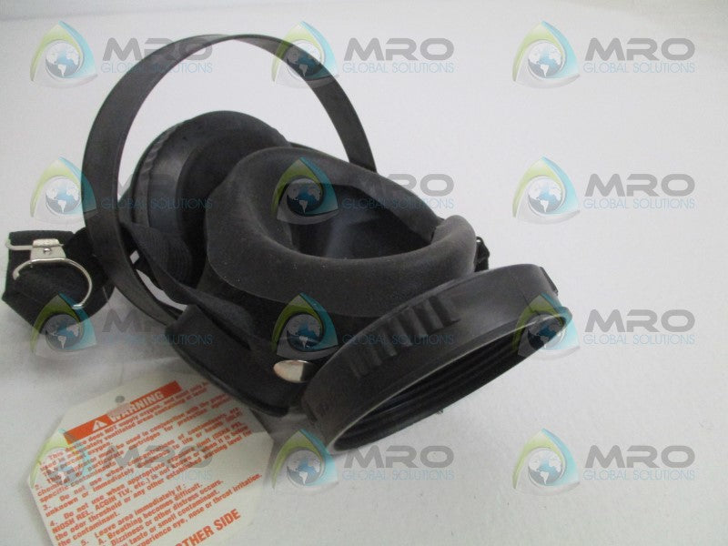 MSA 7-201-2 HALF MASK RESPIRATOR BLACK SIZE: S *NEW NO BOX*