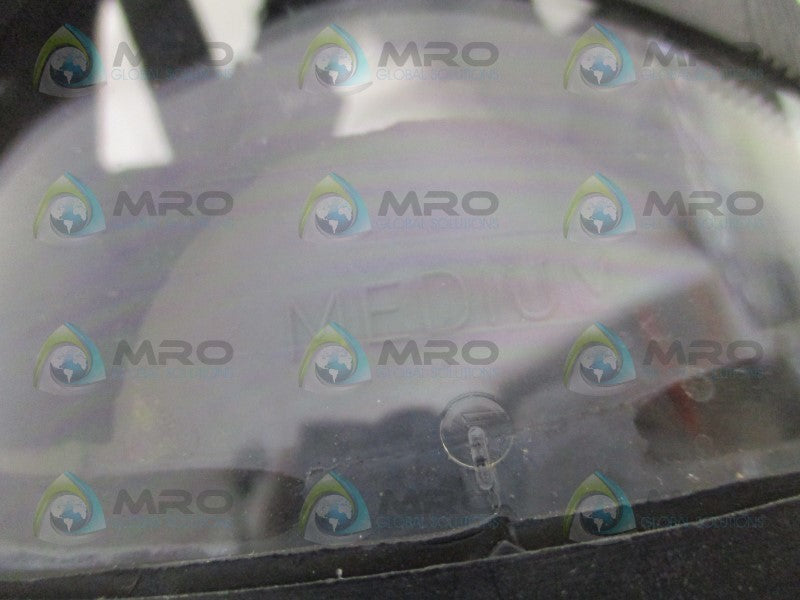 MSA 7-204-1 FULL MASK RESPIRATOR SIZE: M *NEW NO BOX*
