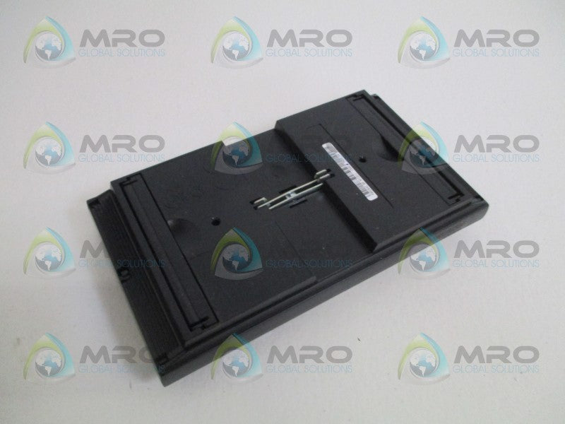 FOXBORO P0926HC BASE PLATE *NEW IN BOX*