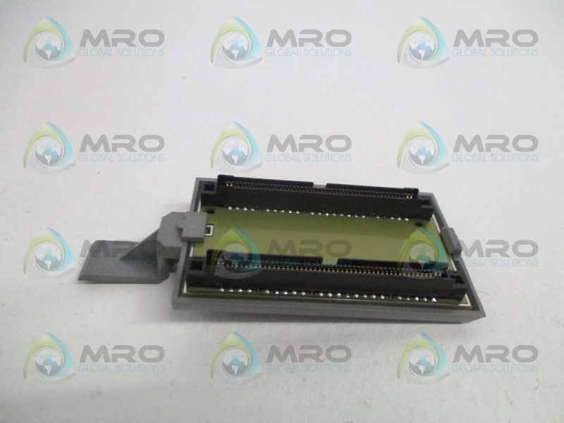 FOXBORO P0960BX-D BUS CONNECTOR *NEW NO BOX*
