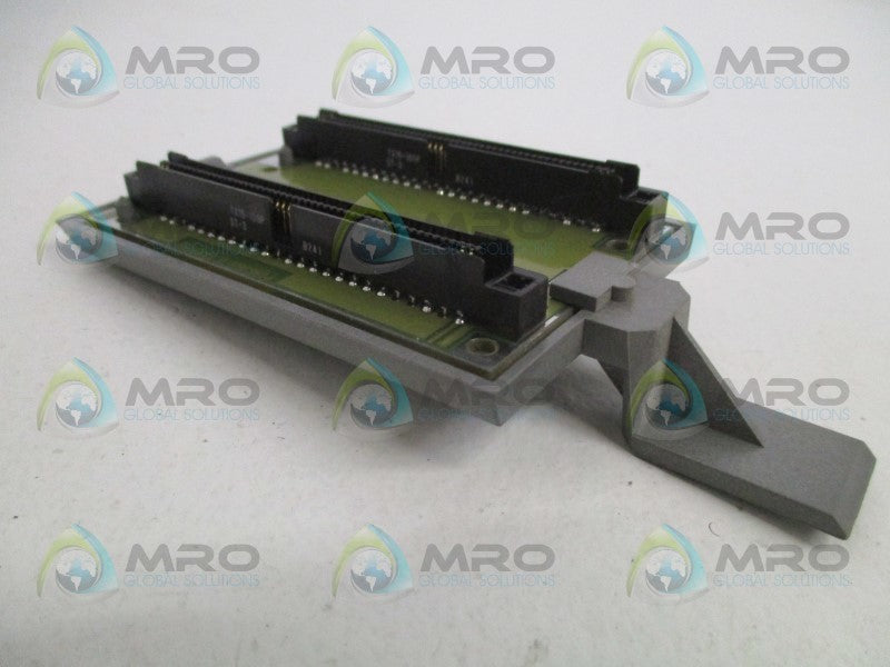FOXBORO P0960BX-D BUS CONNECTOR *NEW NO BOX*
