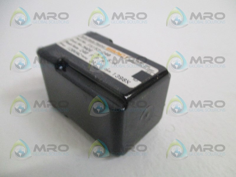 SSAC FS153-240 SOLID STATE FLASHER 240 F.P.M. *NEW IN BOX*